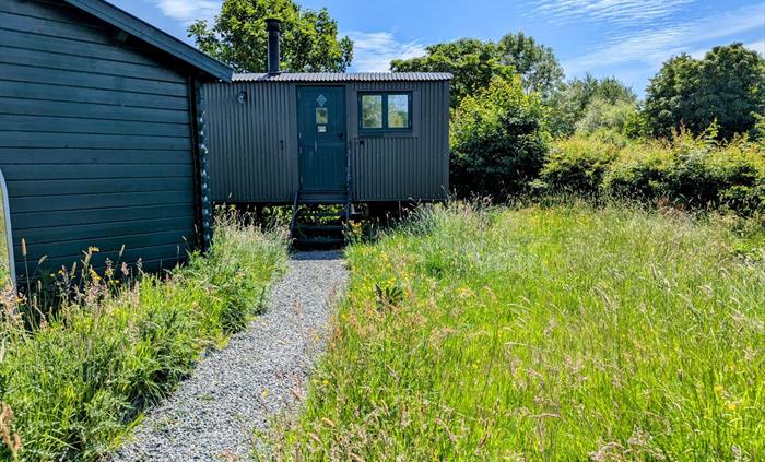 Taid shepherds hut